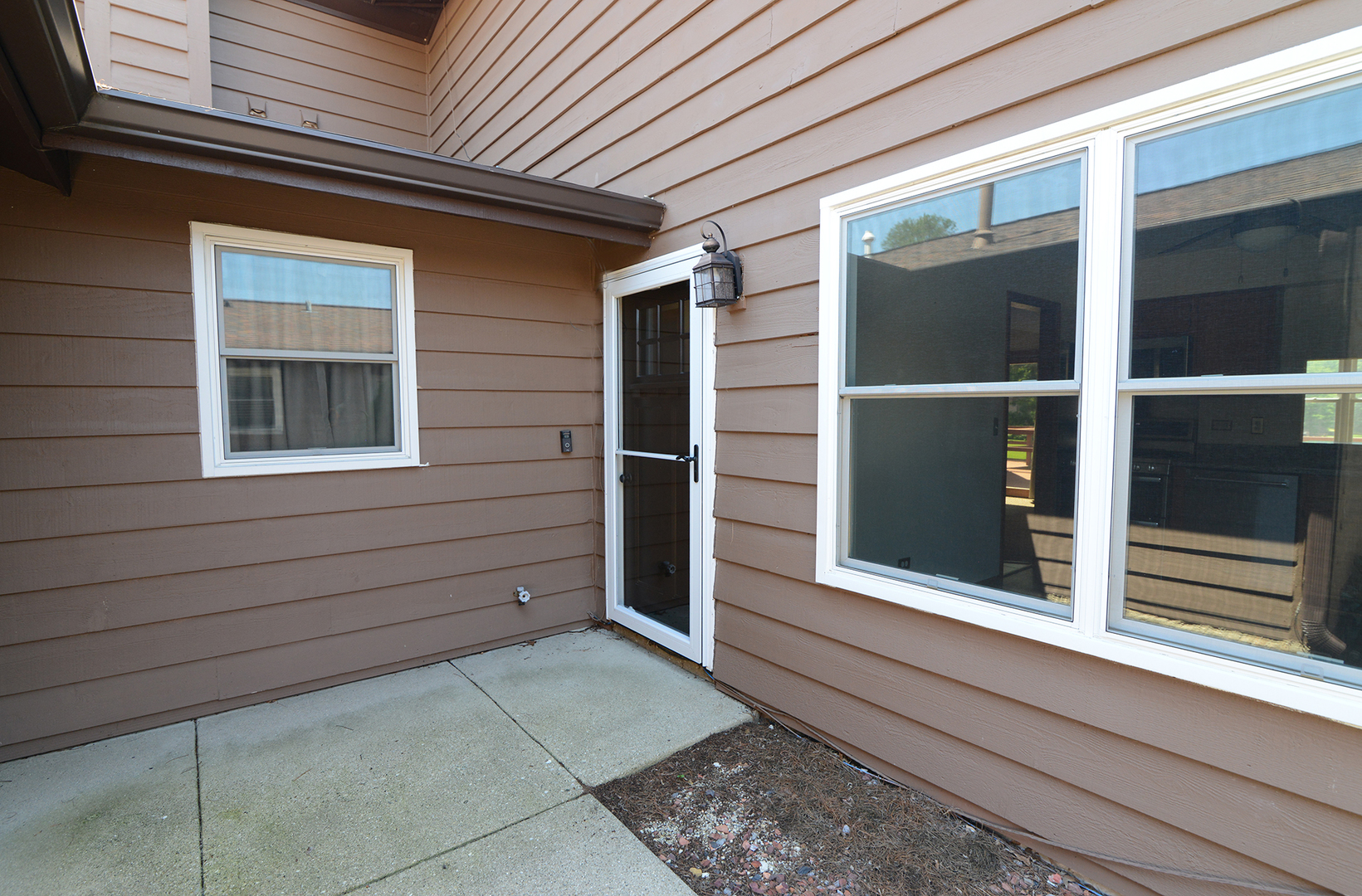 property viewer photo 3