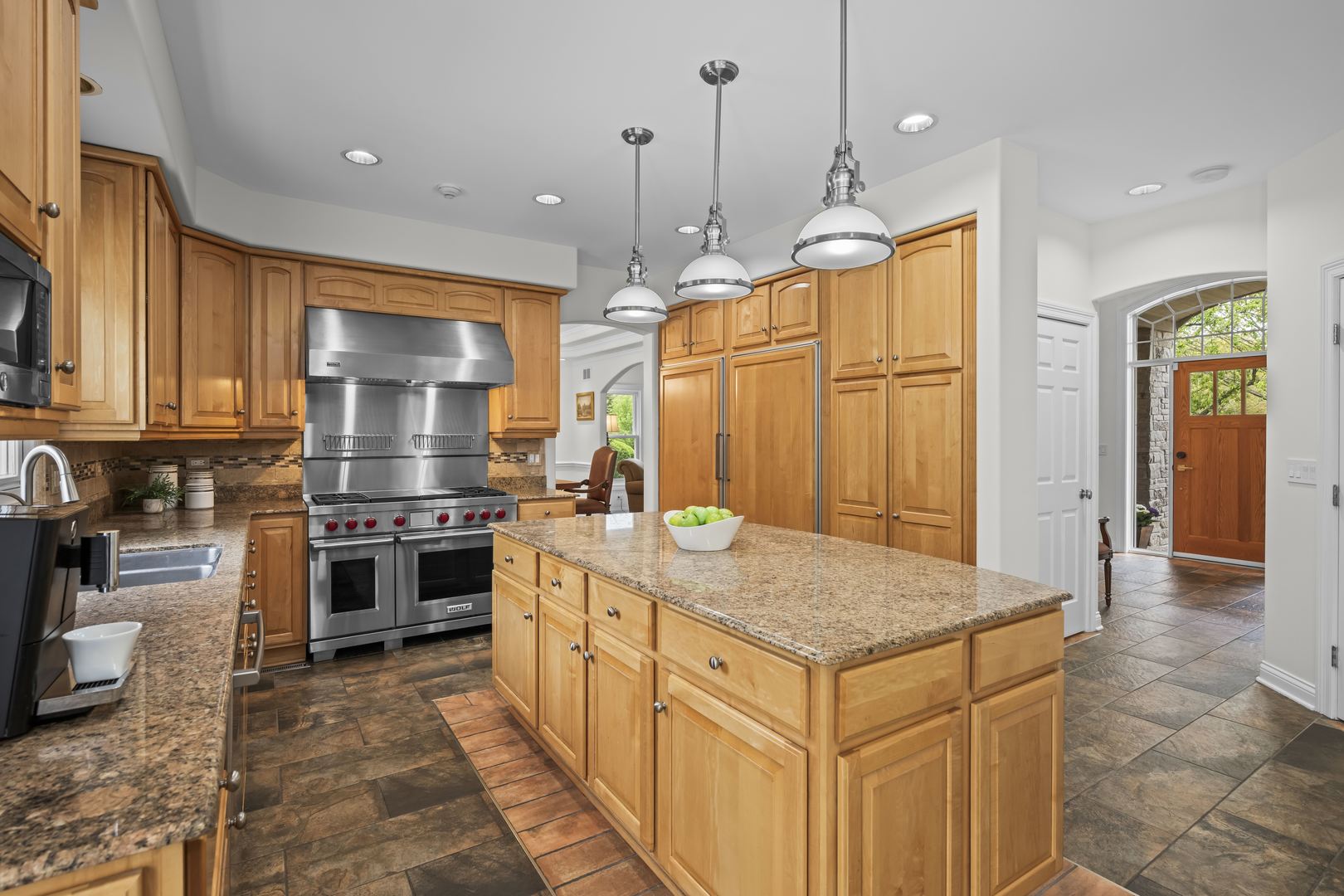 main property photo 9