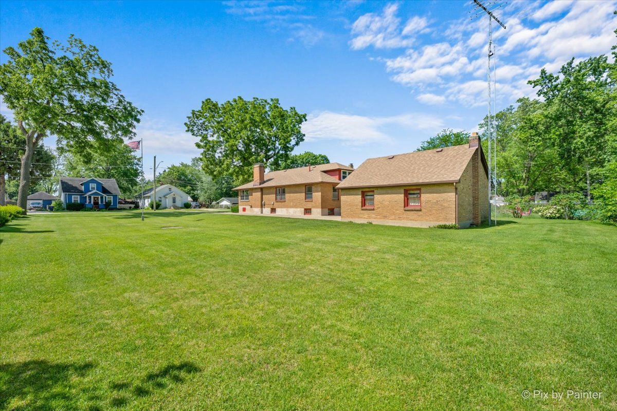 main property photo 29