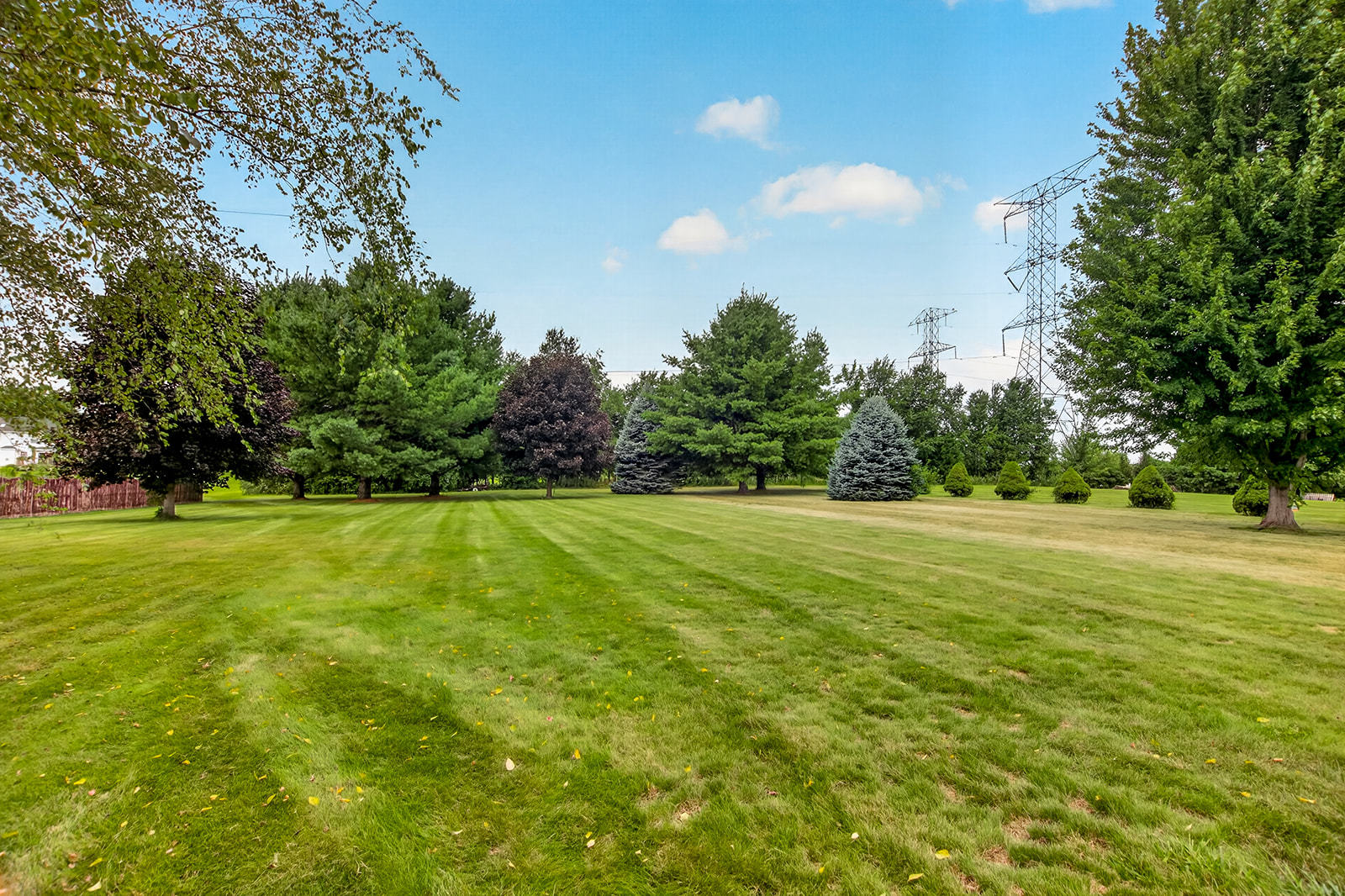main property photo 50
