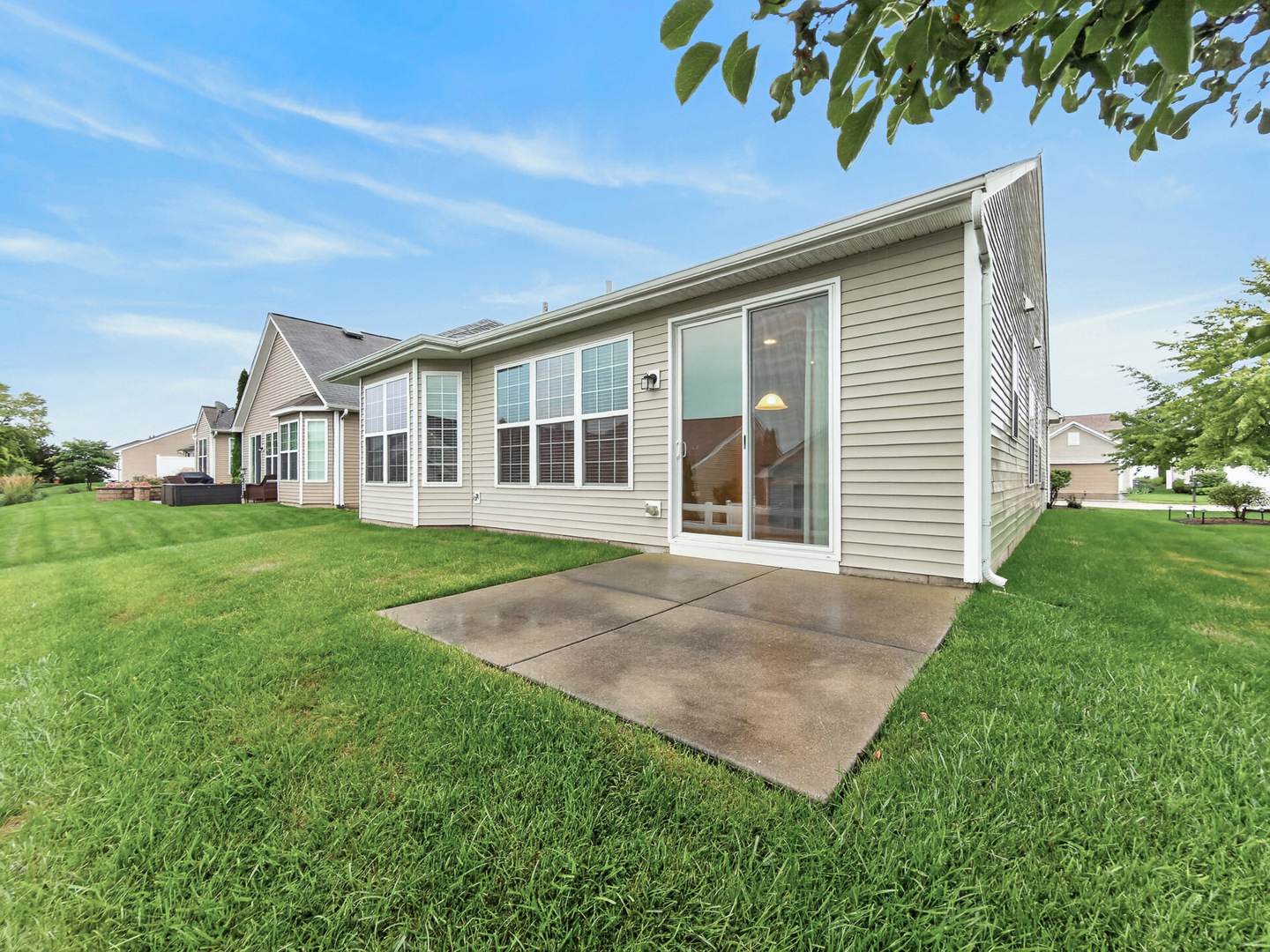 main property photo 22