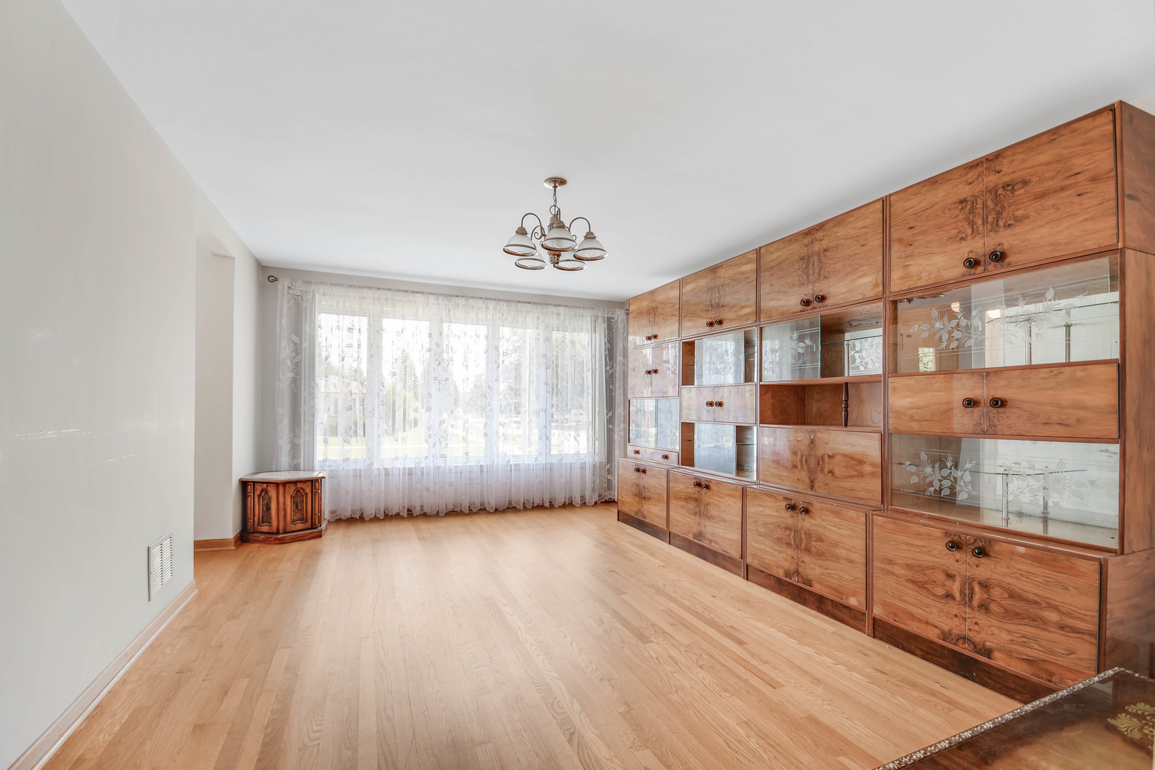 property viewer photo 1