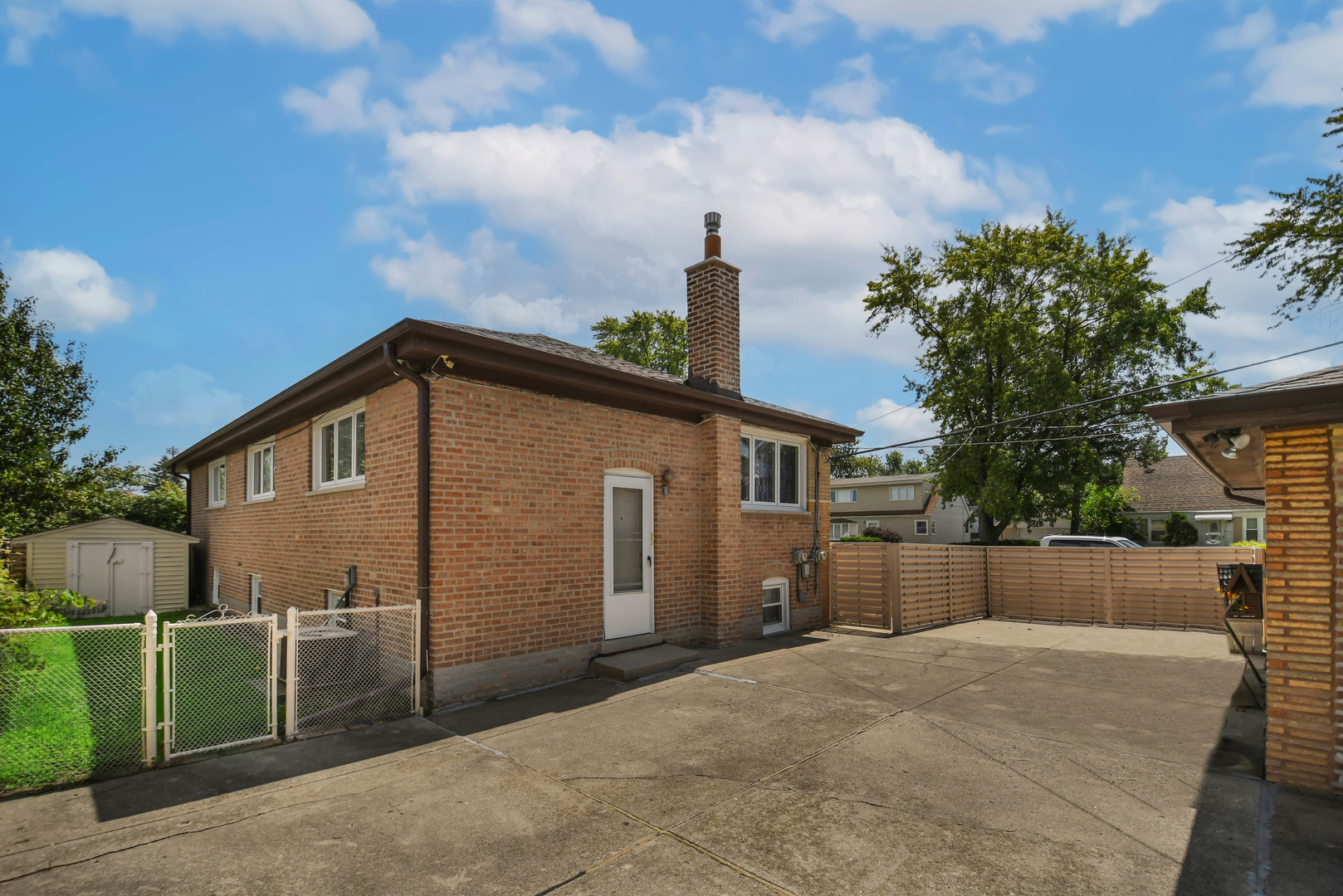 property viewer photo 29