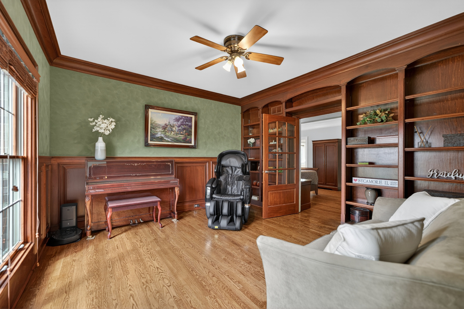 main property photo 16