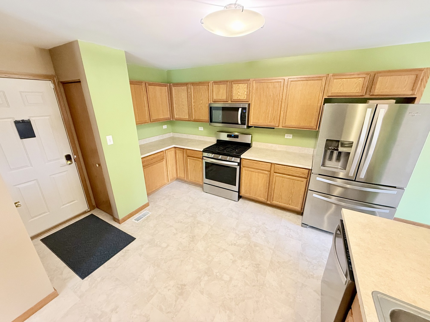 main property photo 7