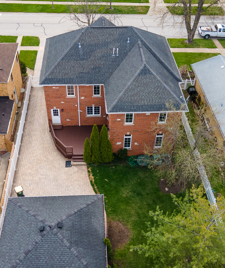 main property photo 47