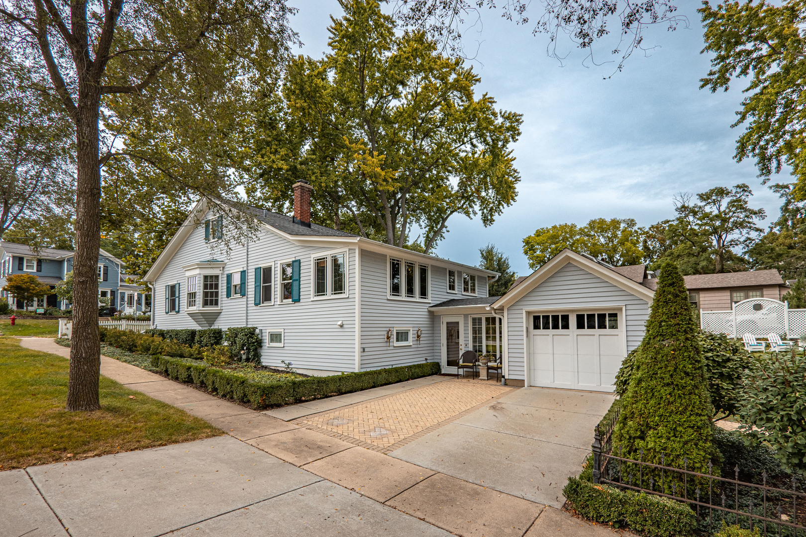 main property photo 30