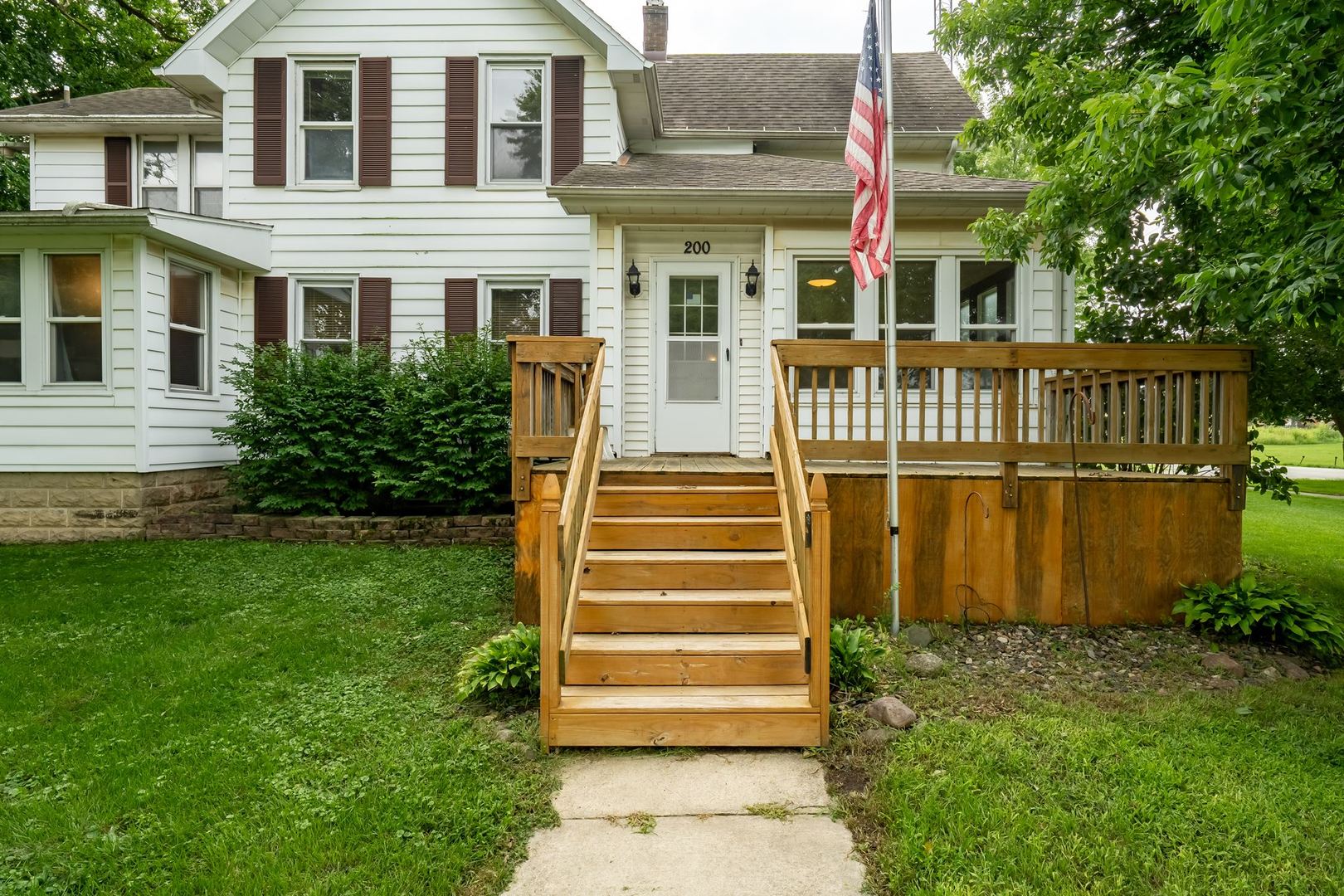 main property photo 34
