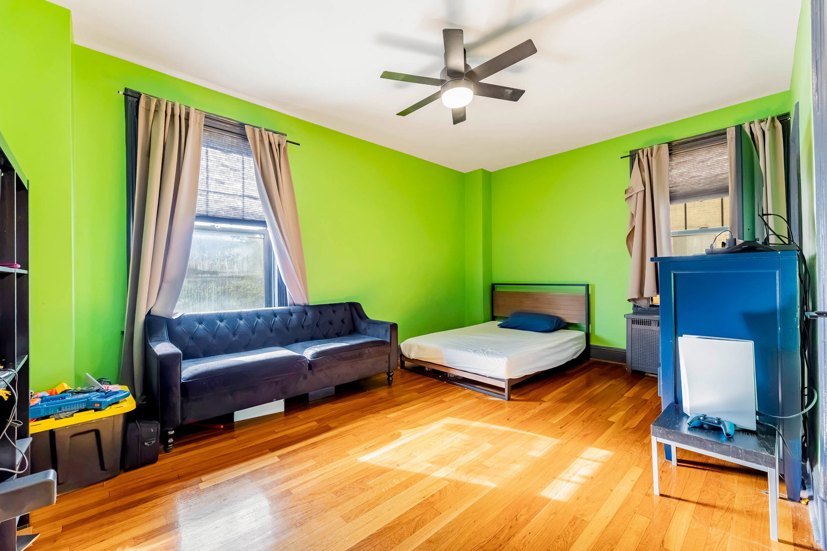 main property photo 17