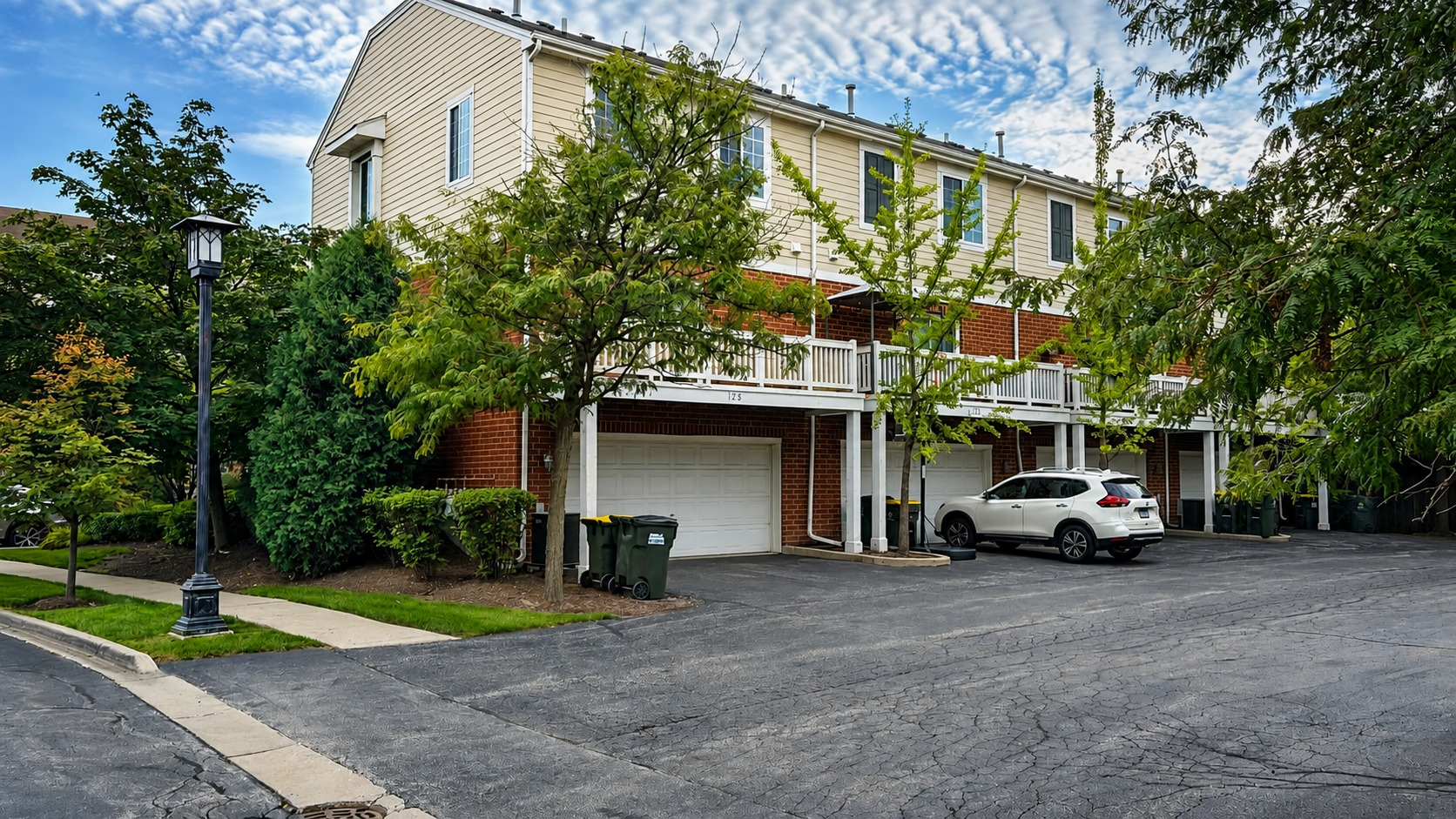 property viewer photo 9
