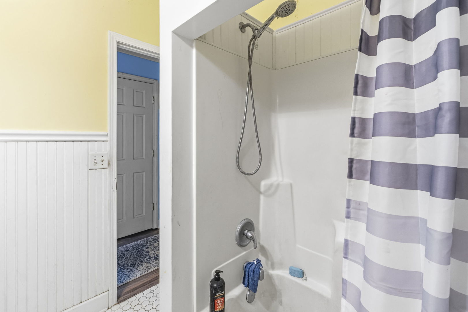 property viewer photo 11