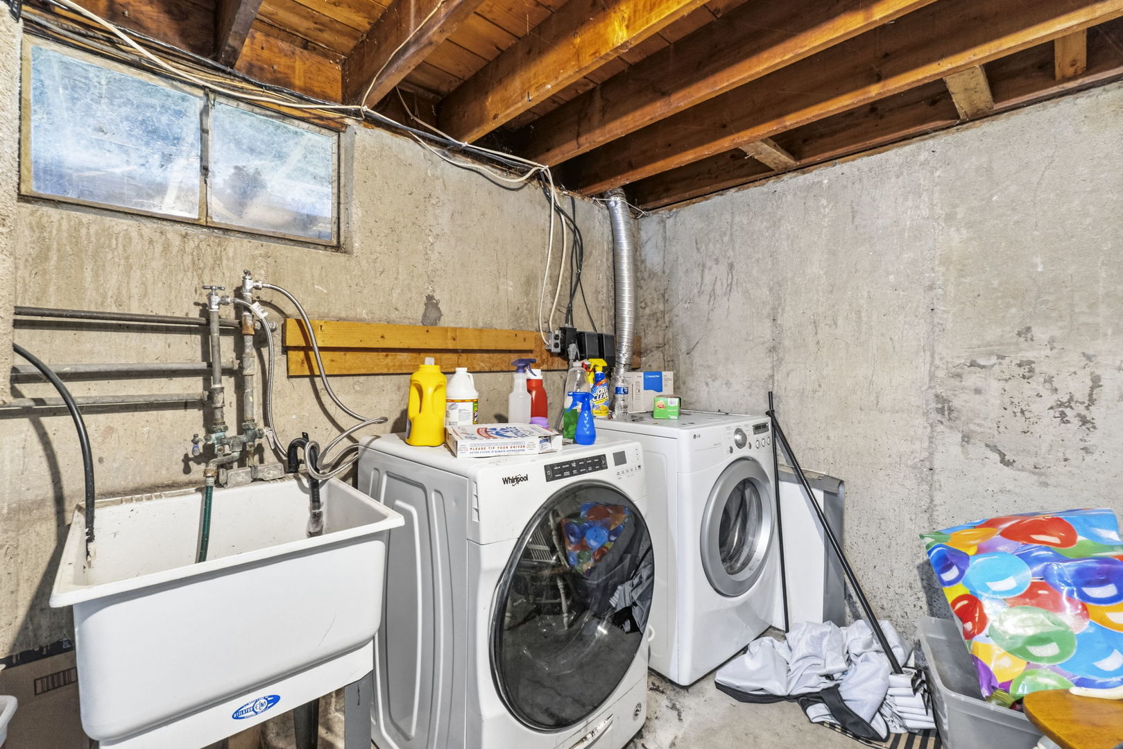 property viewer photo 22