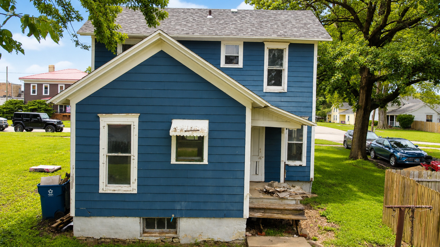 main property photo 32