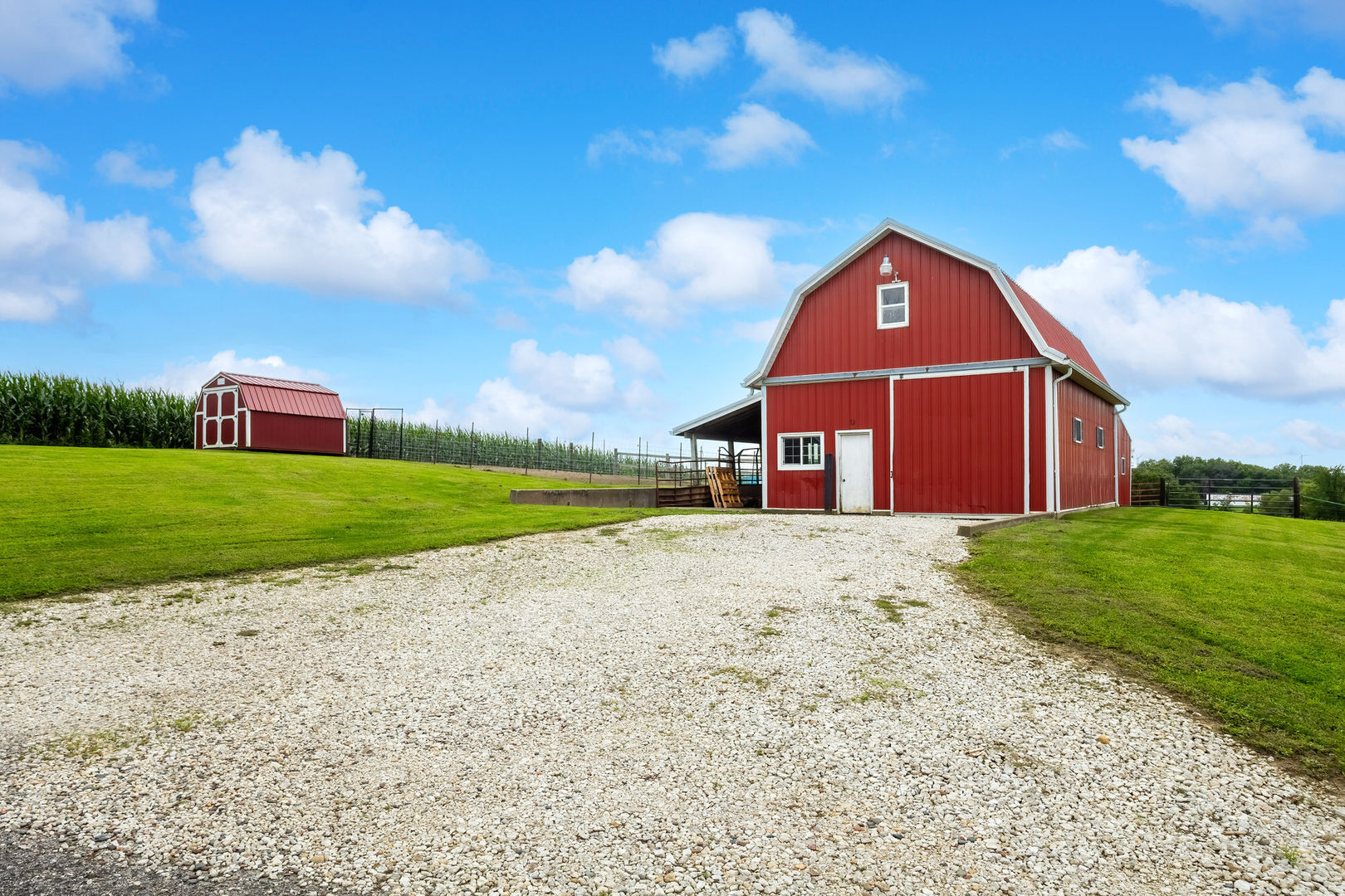 main property photo 6
