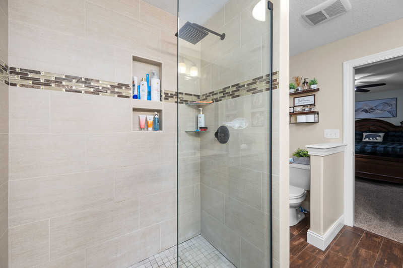 property viewer photo 27