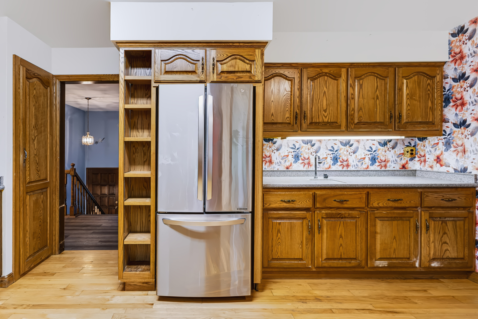 main property photo 14
