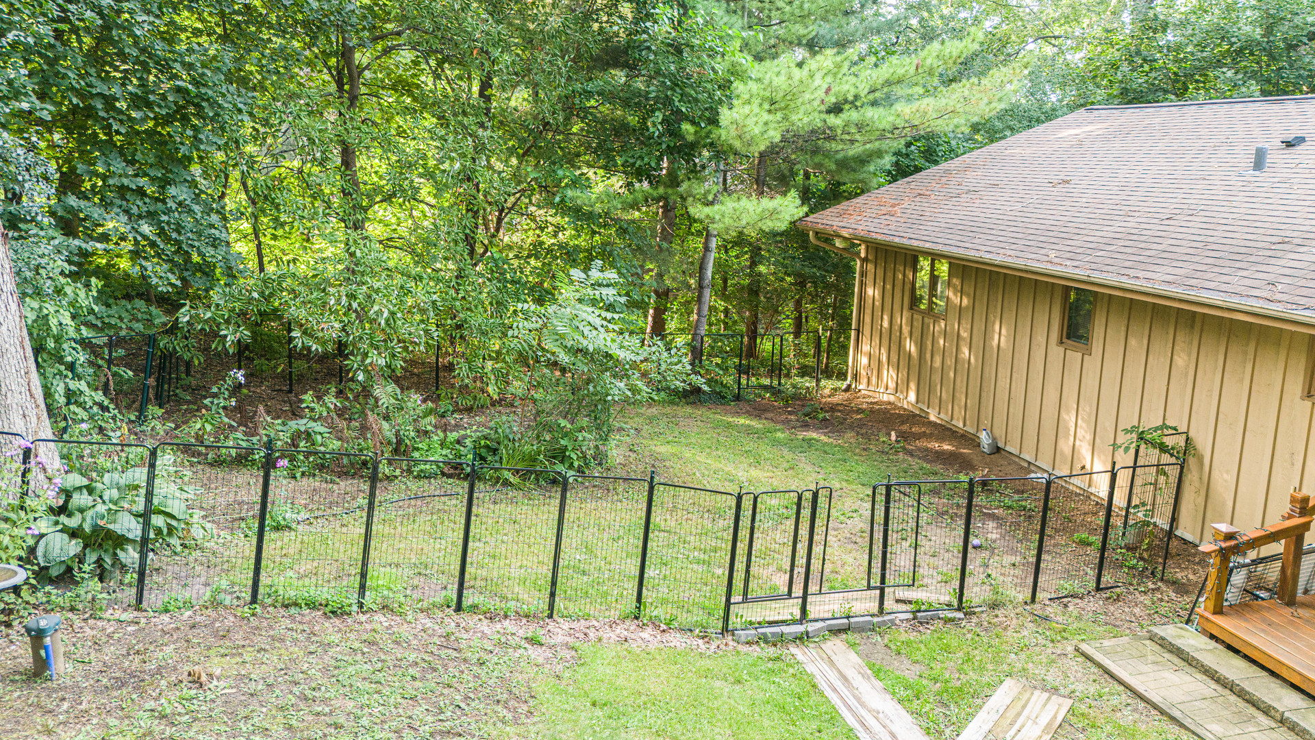 main property photo 31