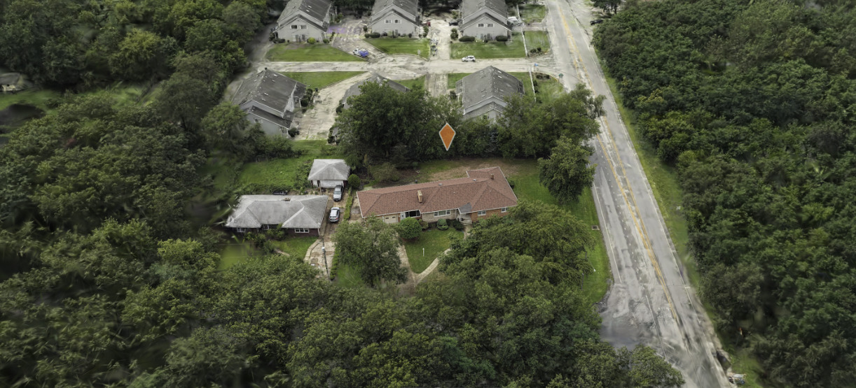 main property photo 45