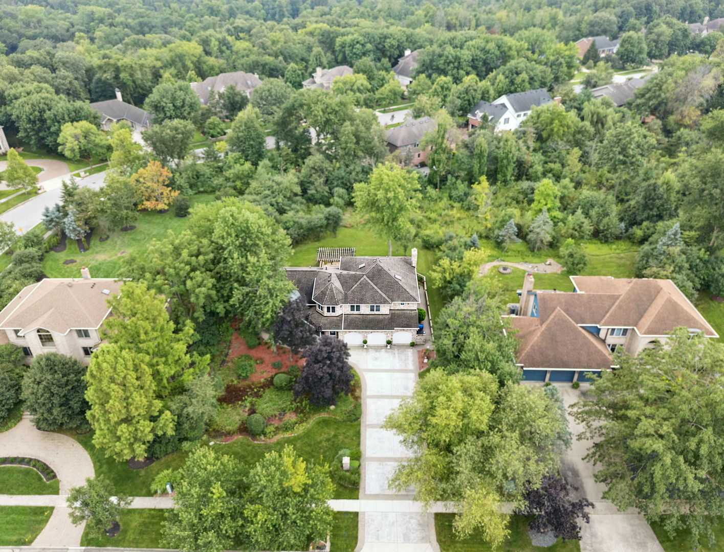 main property photo 36