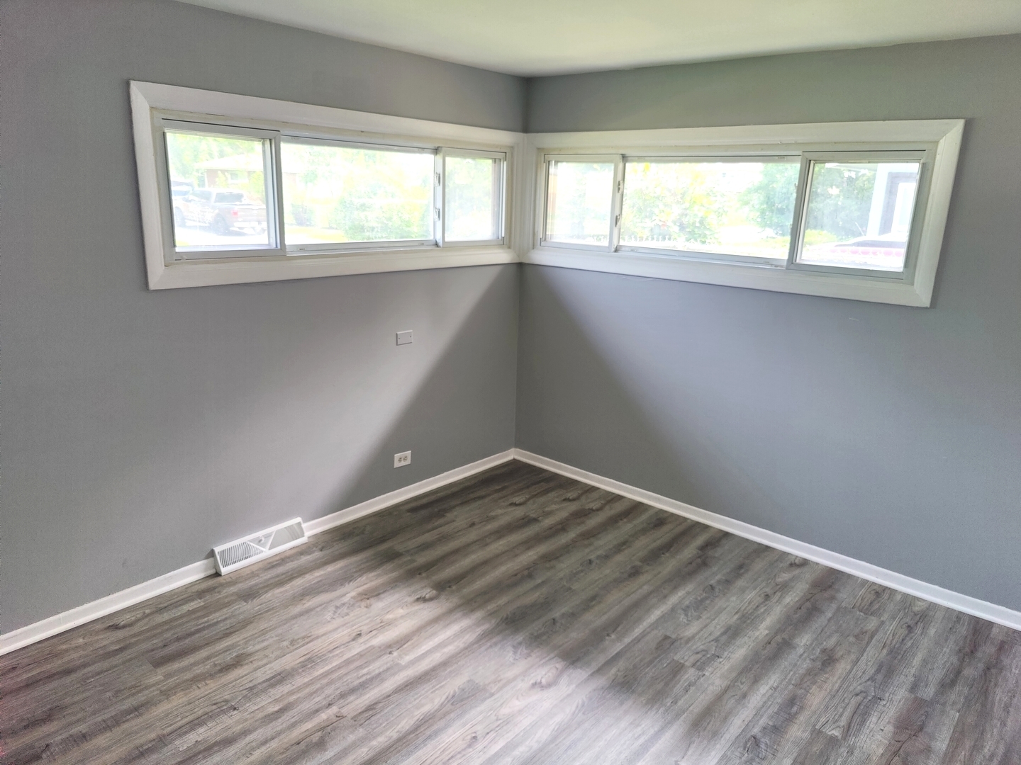 property viewer photo 29