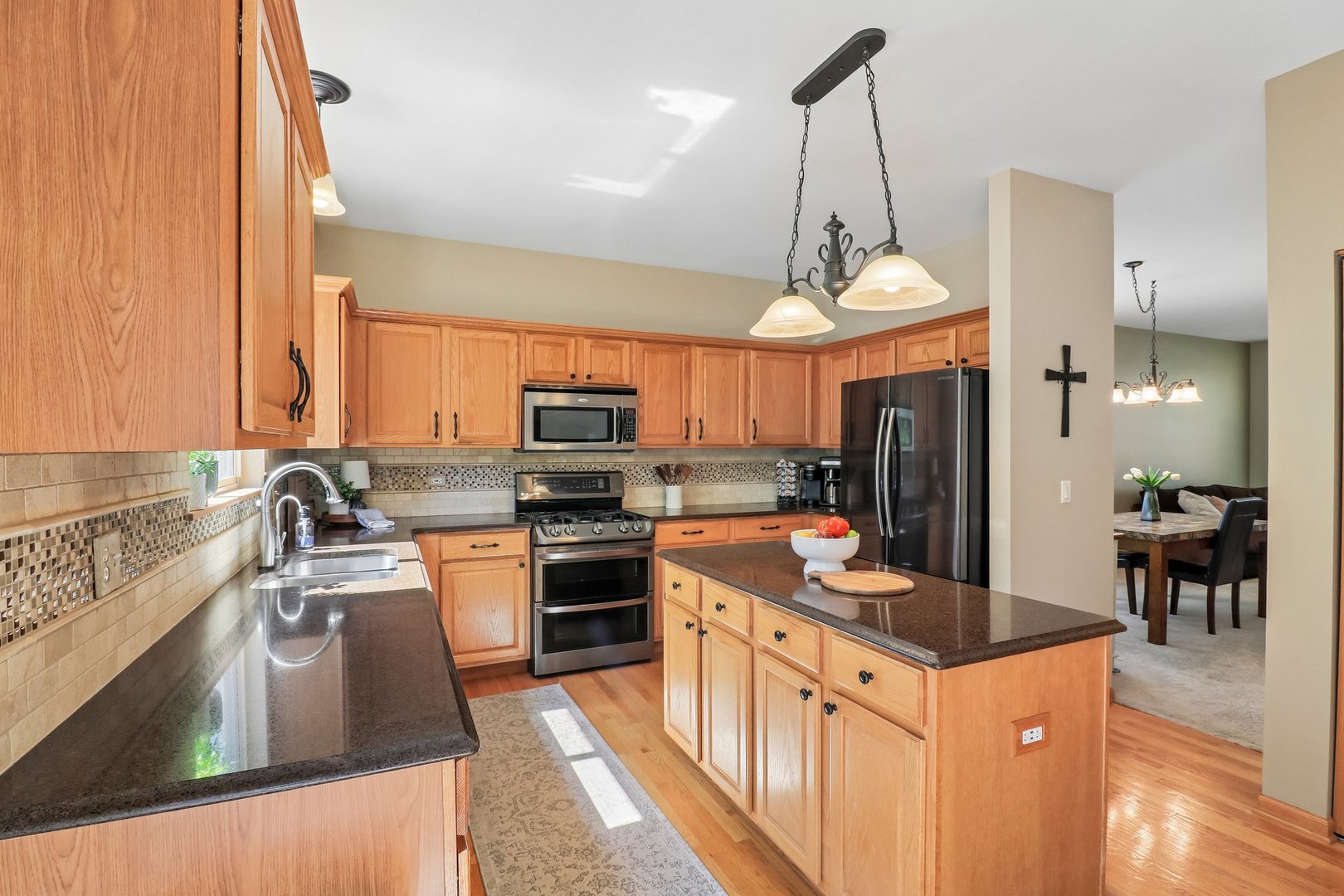 main property photo 15