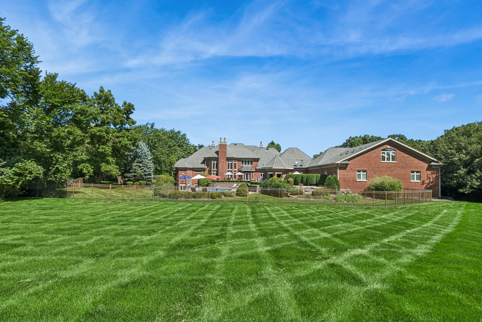 main property photo 34