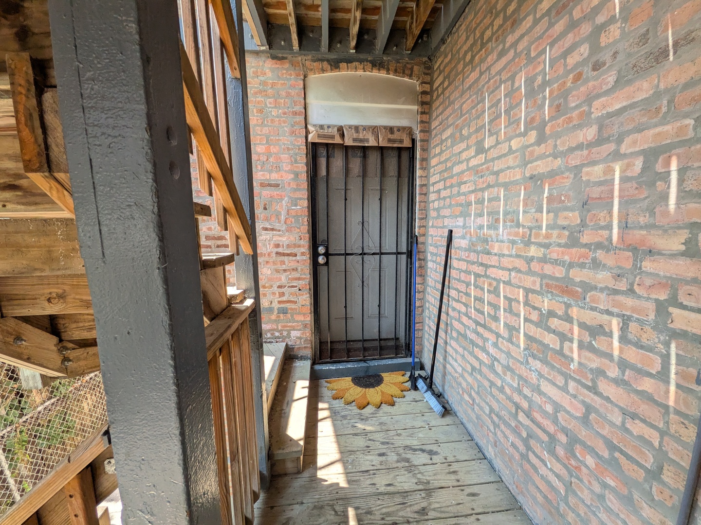 main property photo 17