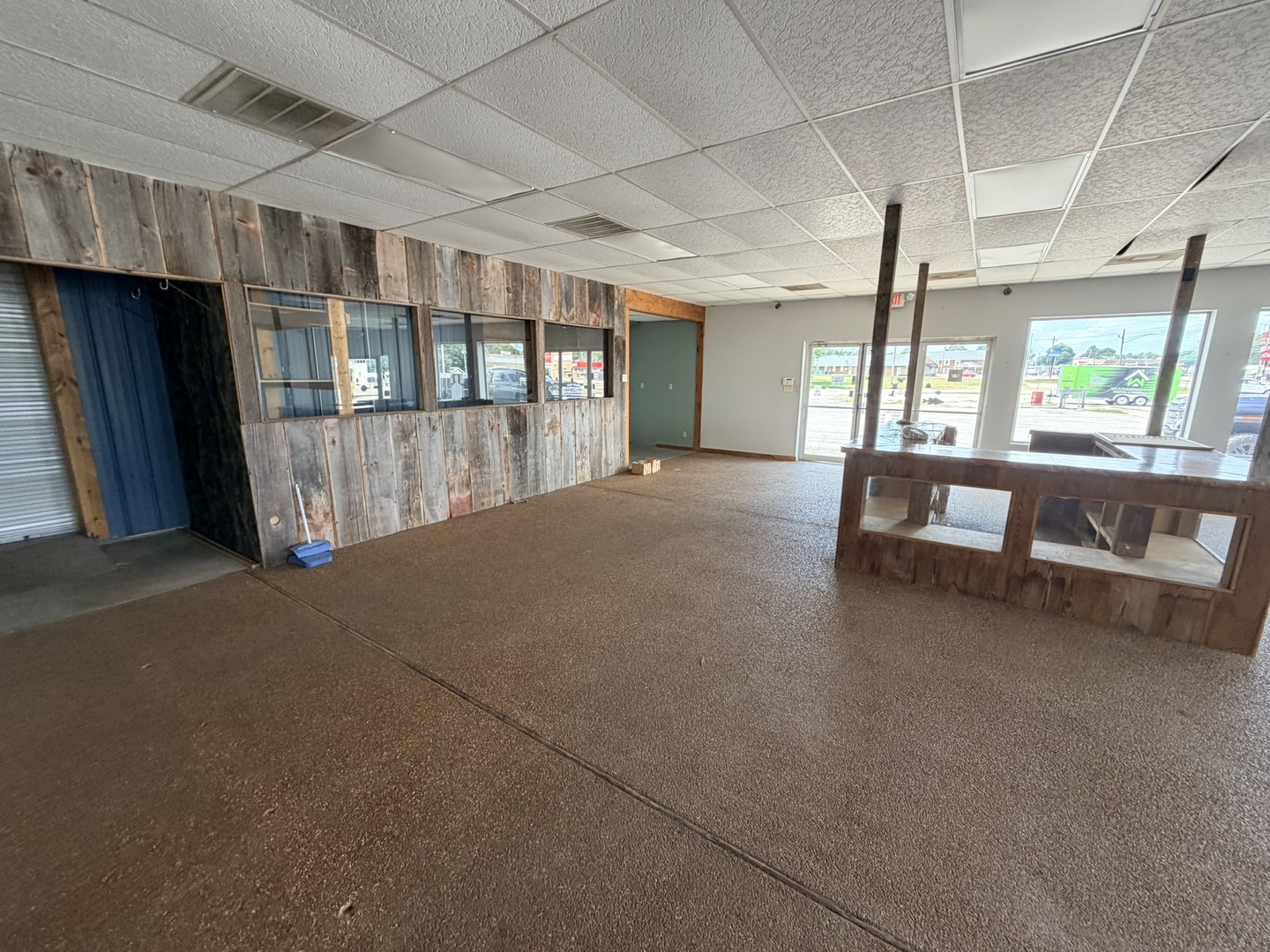 main property photo 7