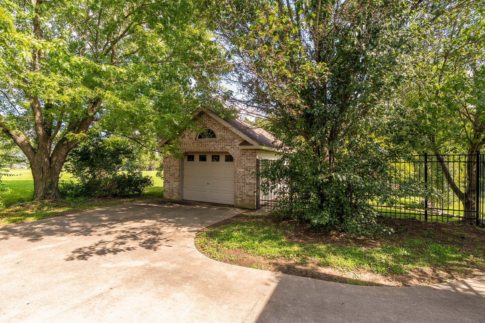 main property photo 56