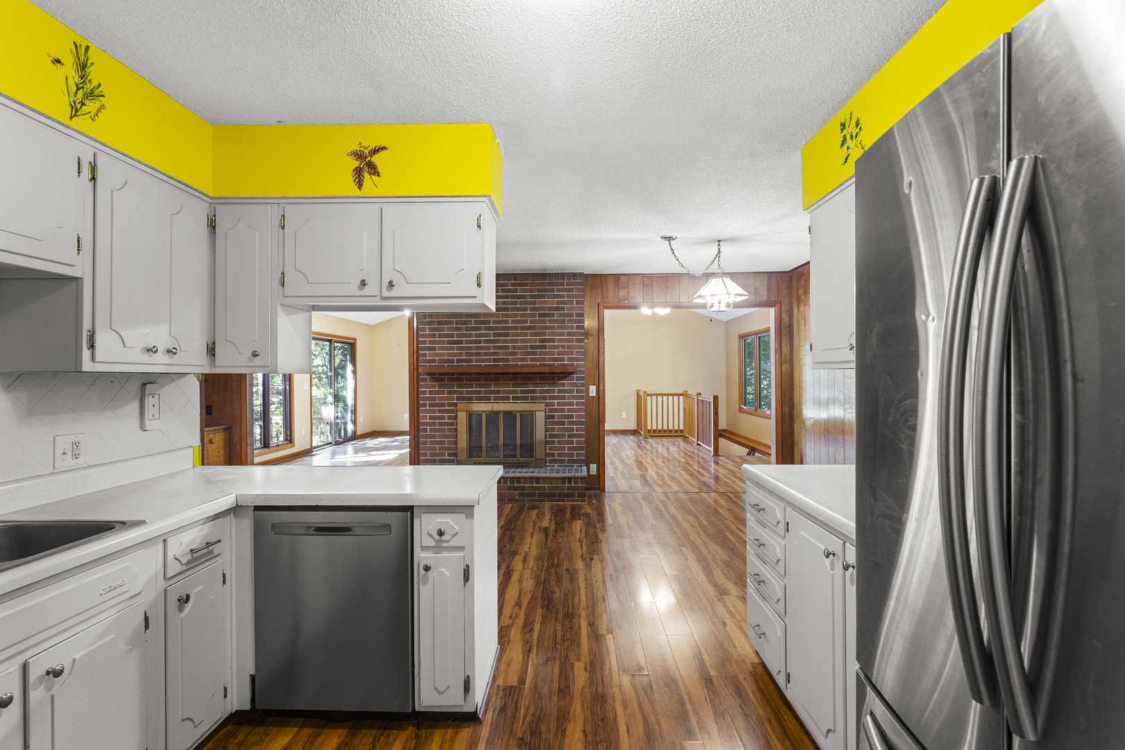 main property photo 25