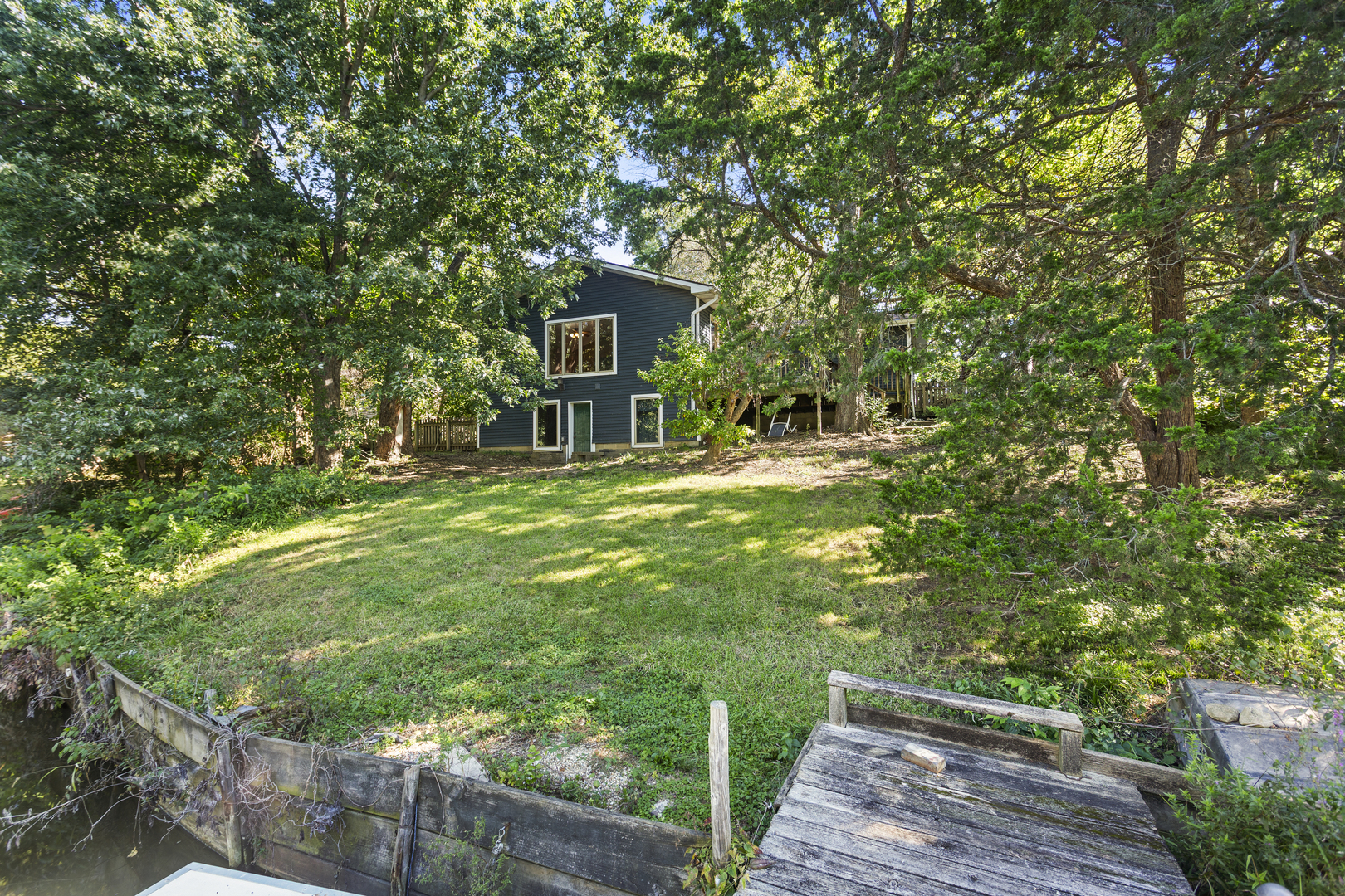 main property photo 7