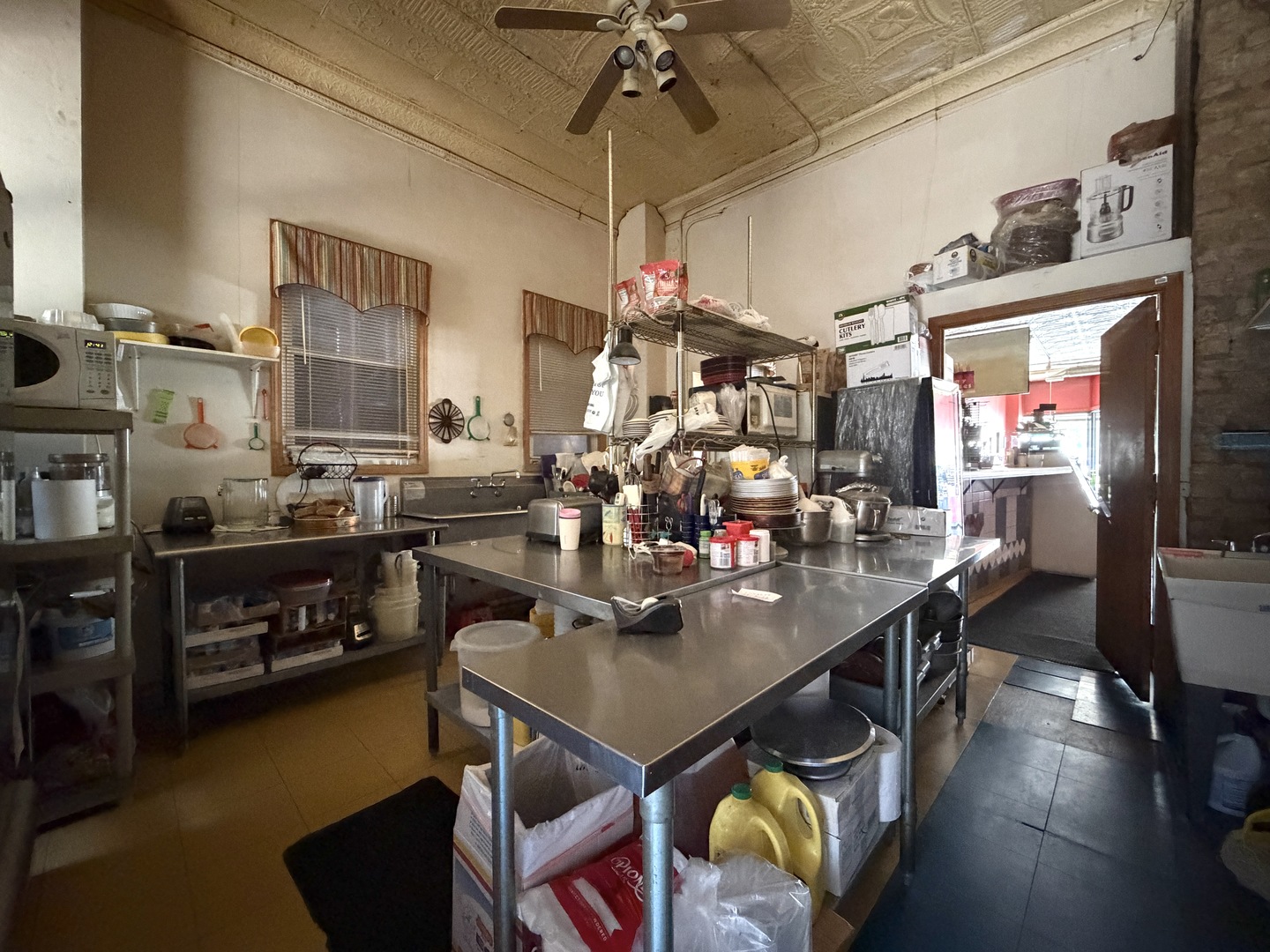 main property photo 12