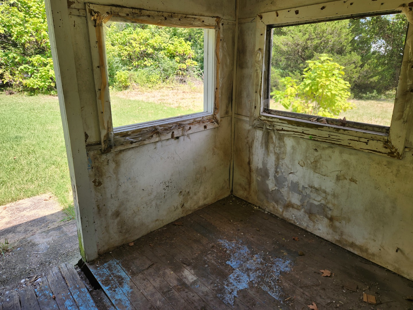 main property photo 16