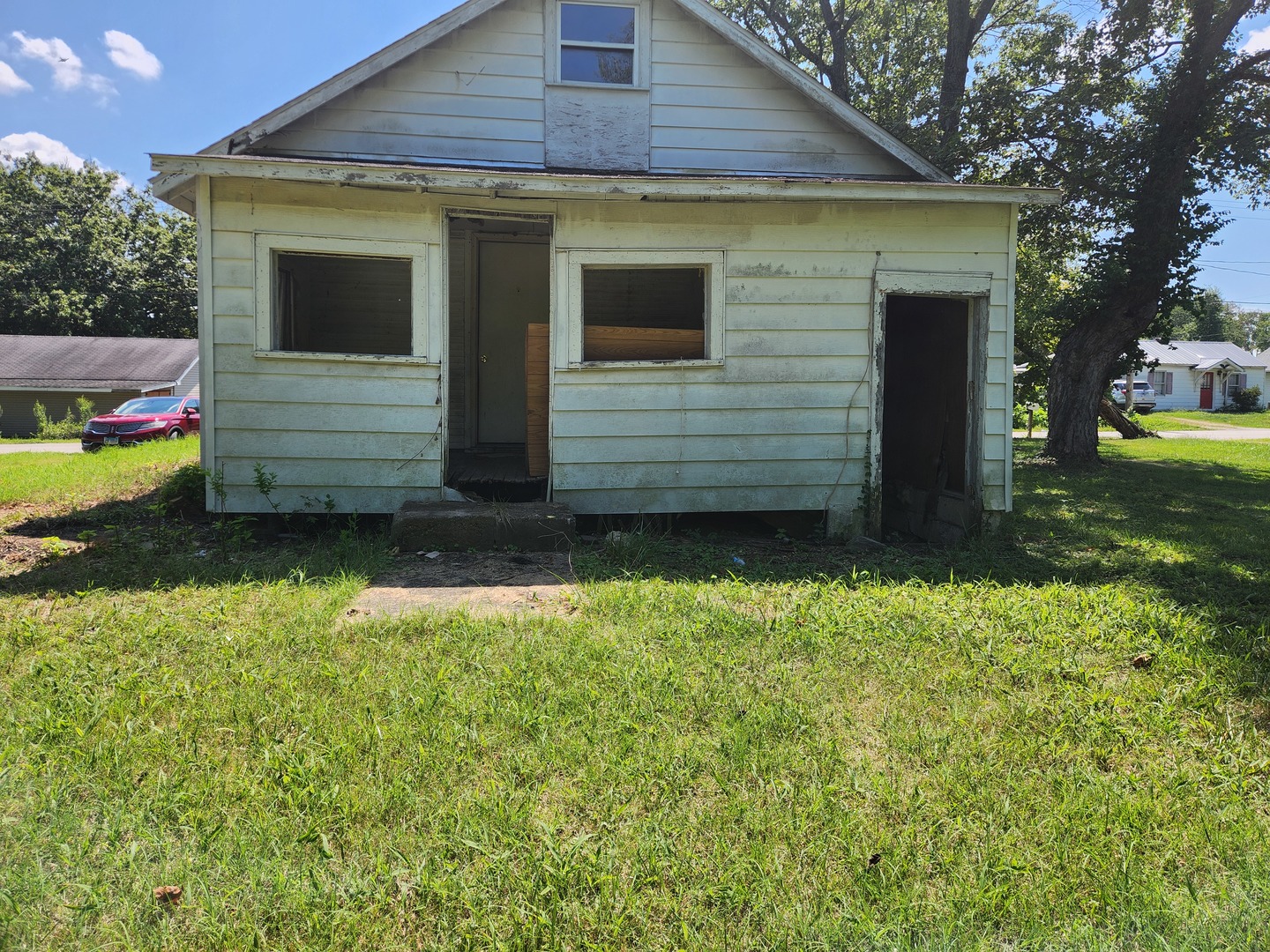 main property photo 23