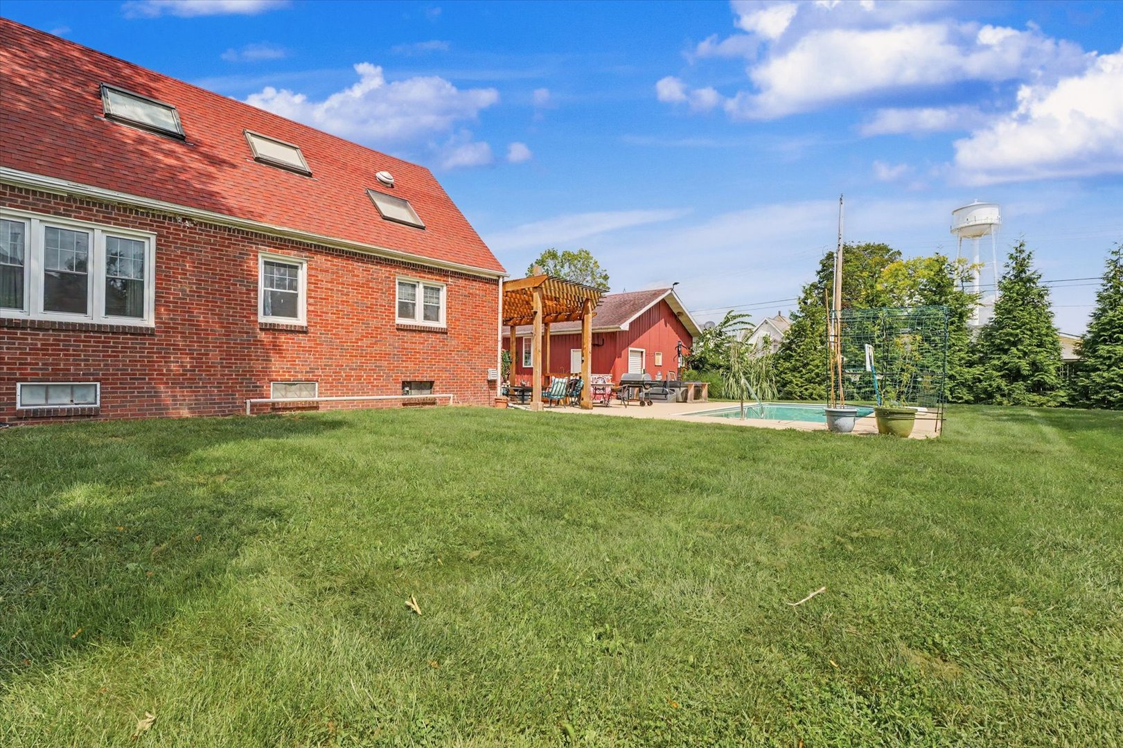 main property photo 53