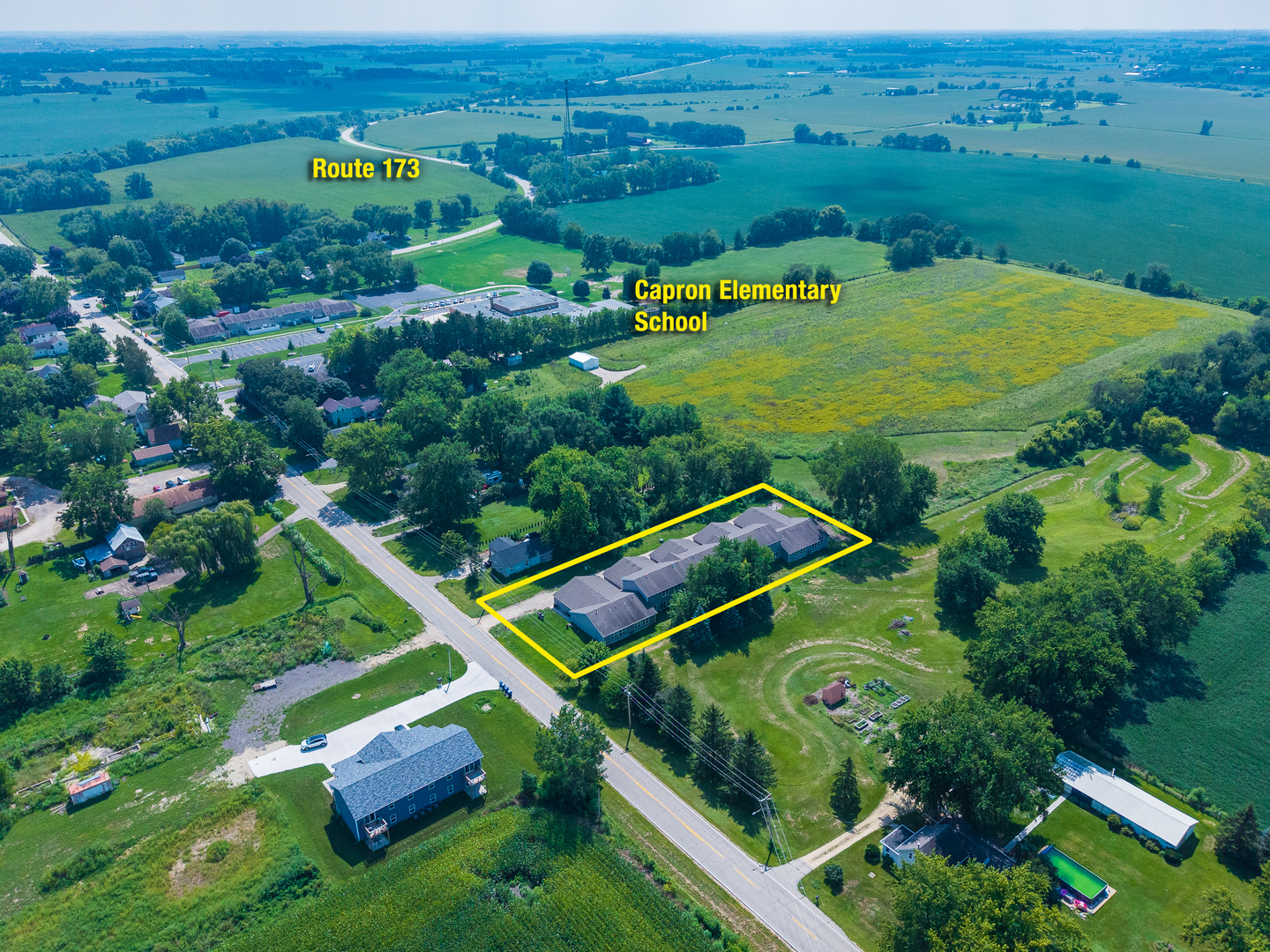 main property photo 8