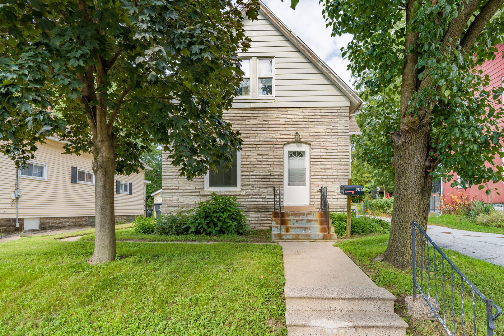main property photo 1
