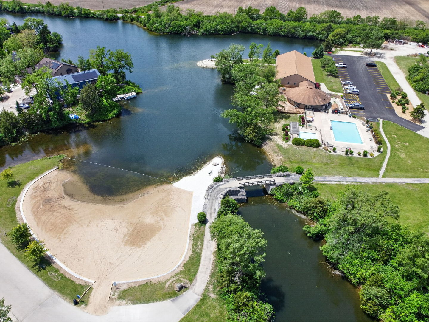 main property photo 47