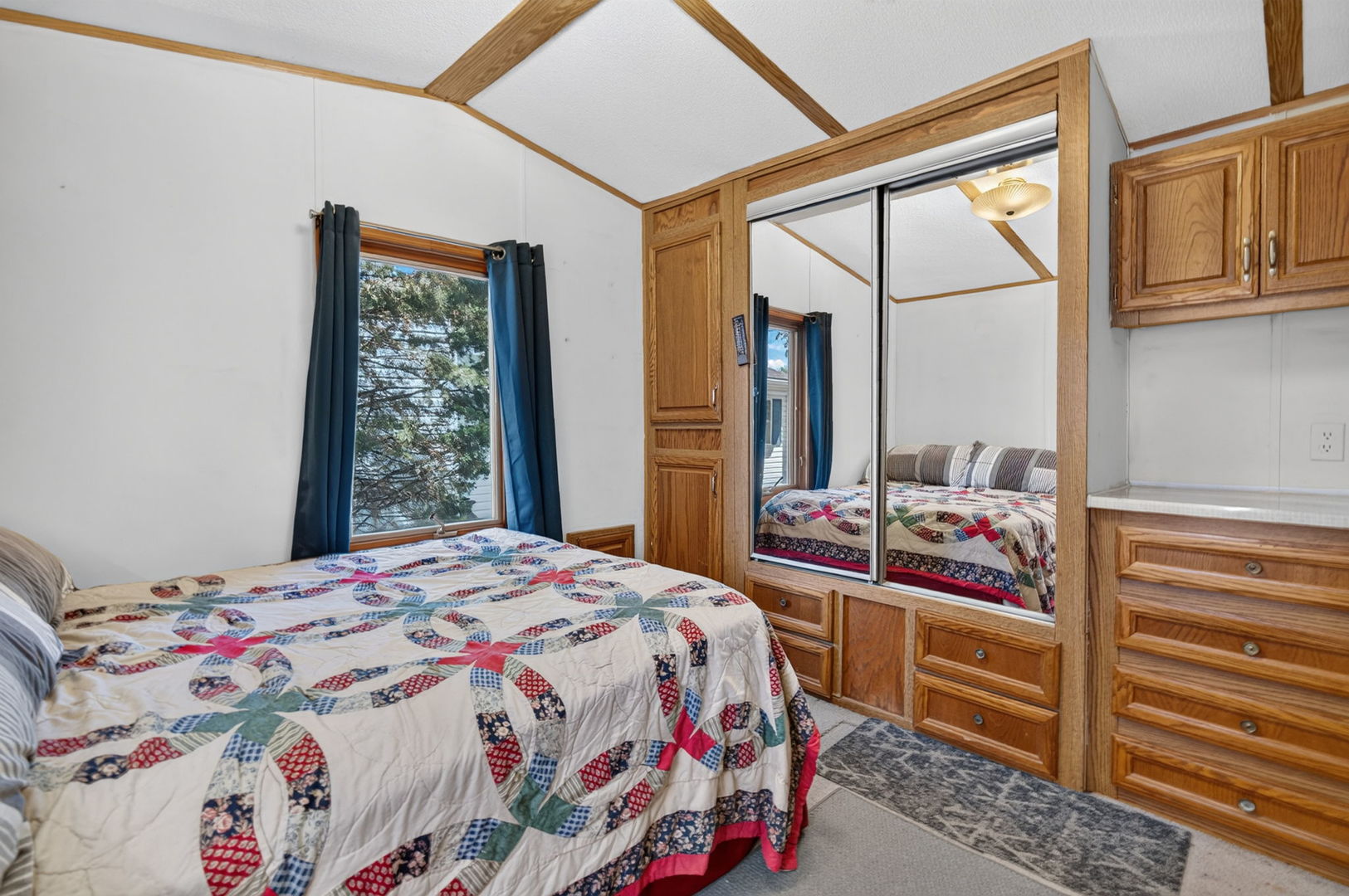 main property photo 37