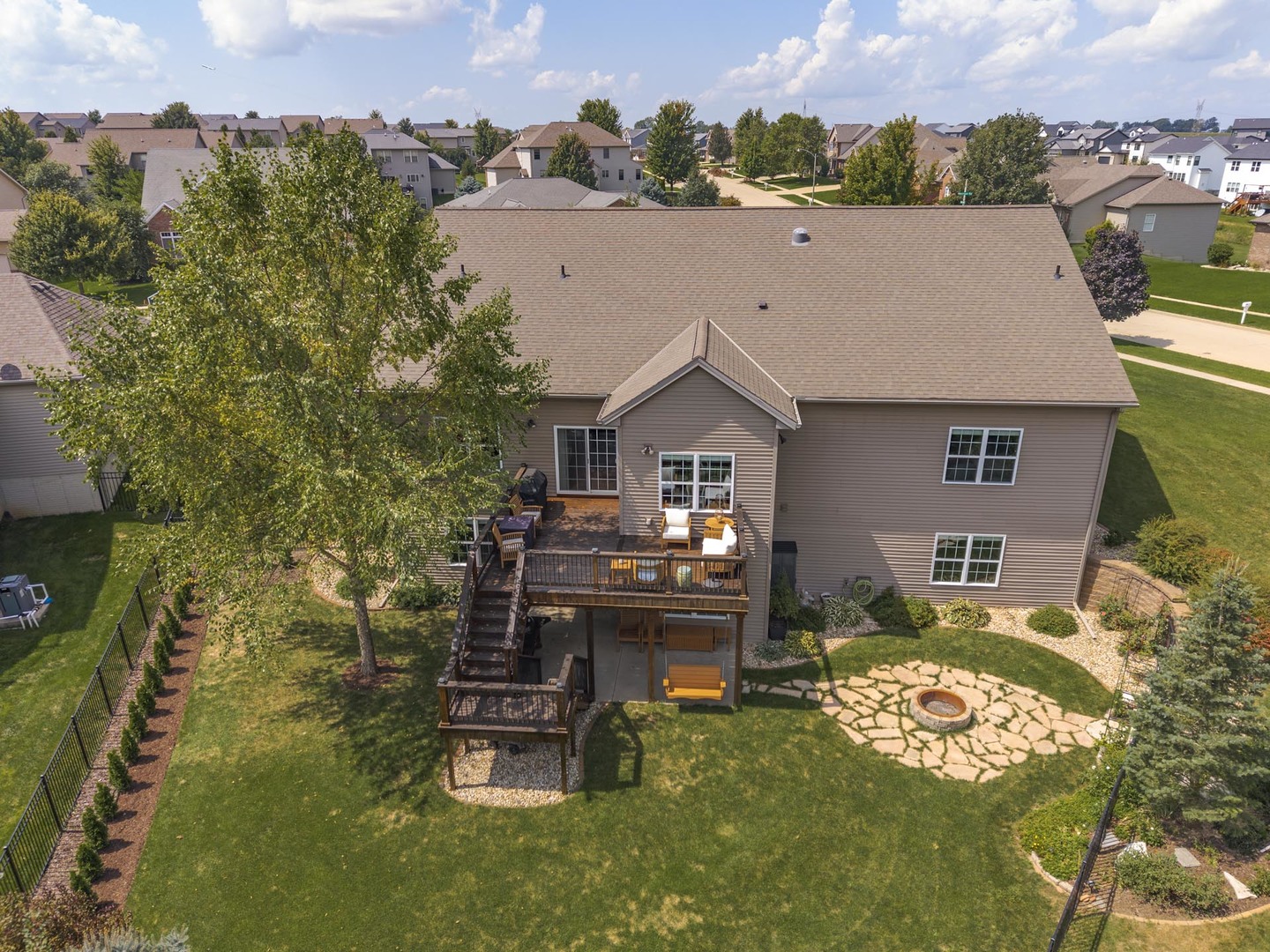 main property photo 66