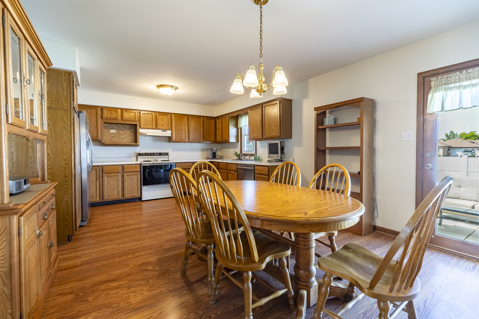 main property photo 4