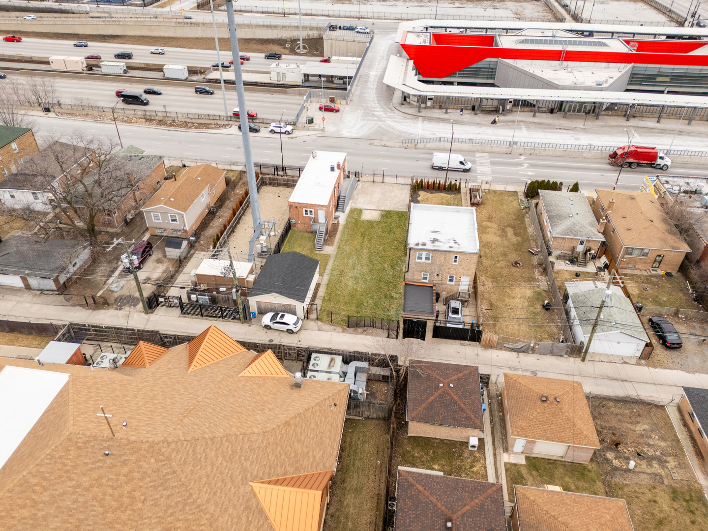 main property photo 15