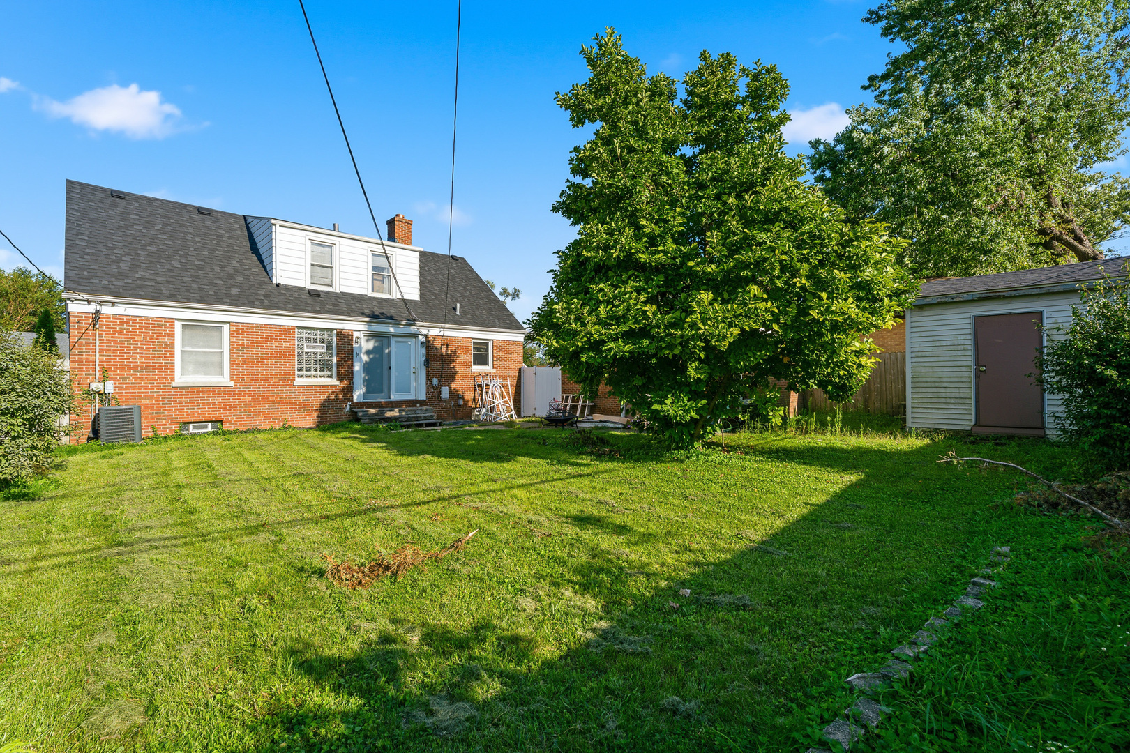main property photo 22
