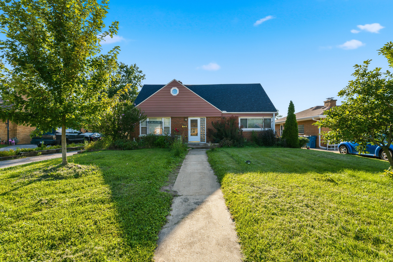 main property photo 30
