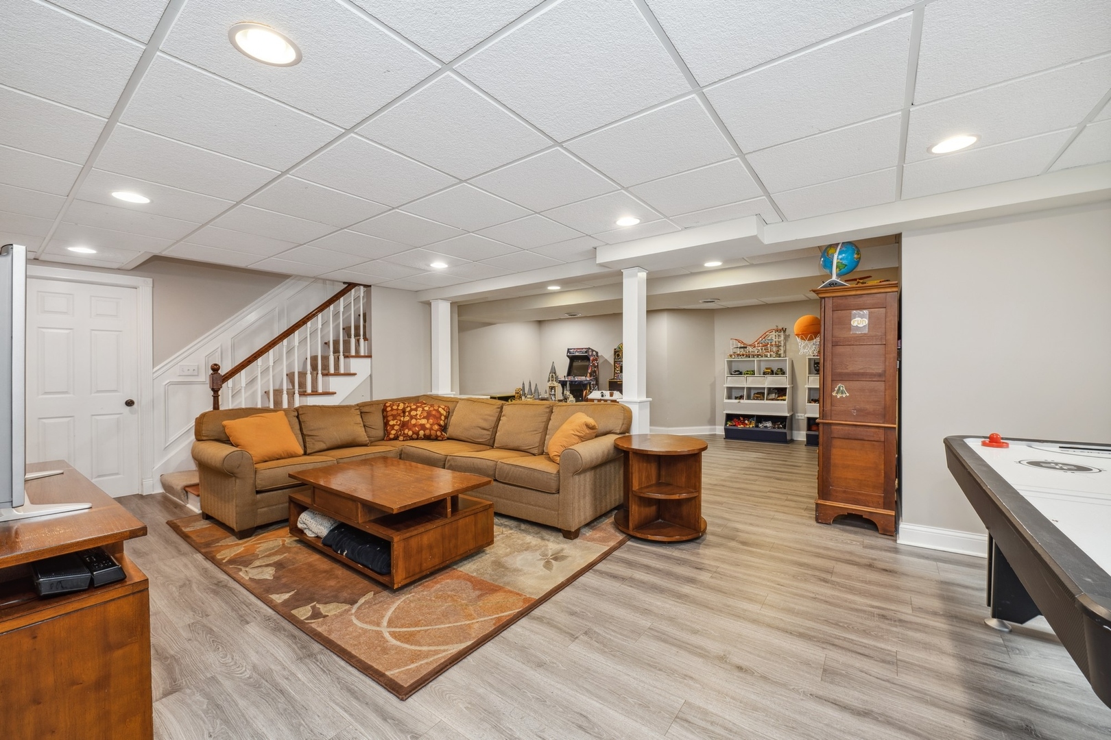 main property photo 26