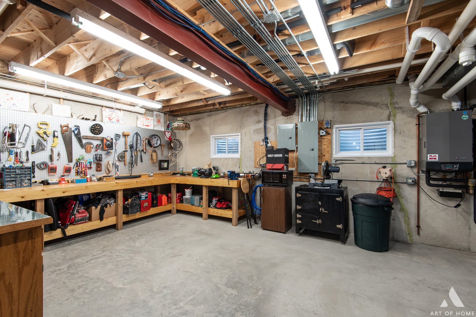 main property photo 24