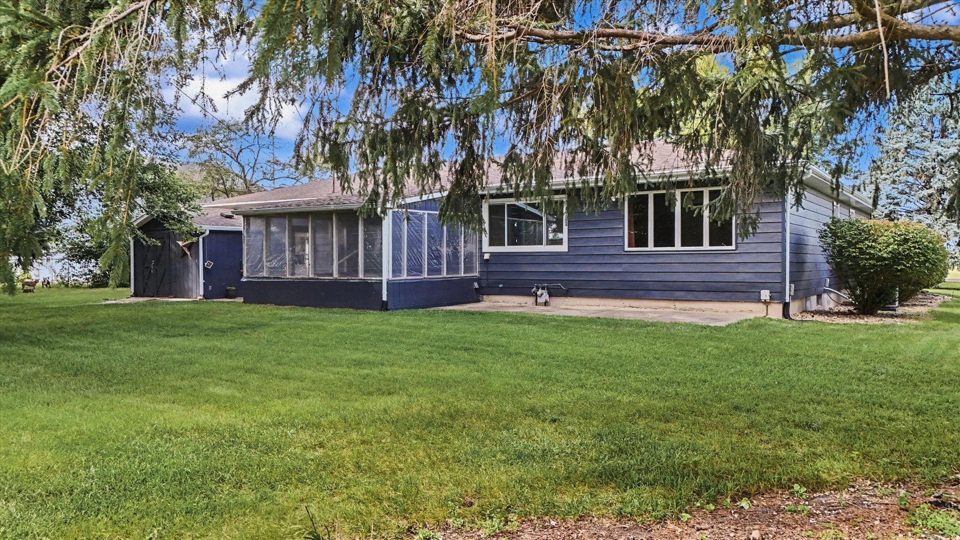 main property photo 36