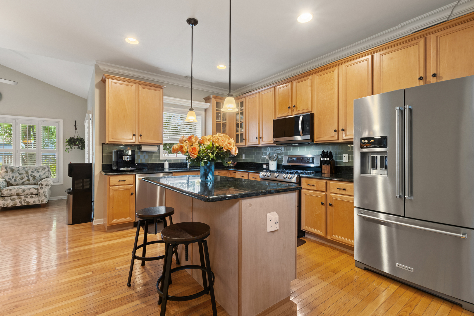 main property photo 3
