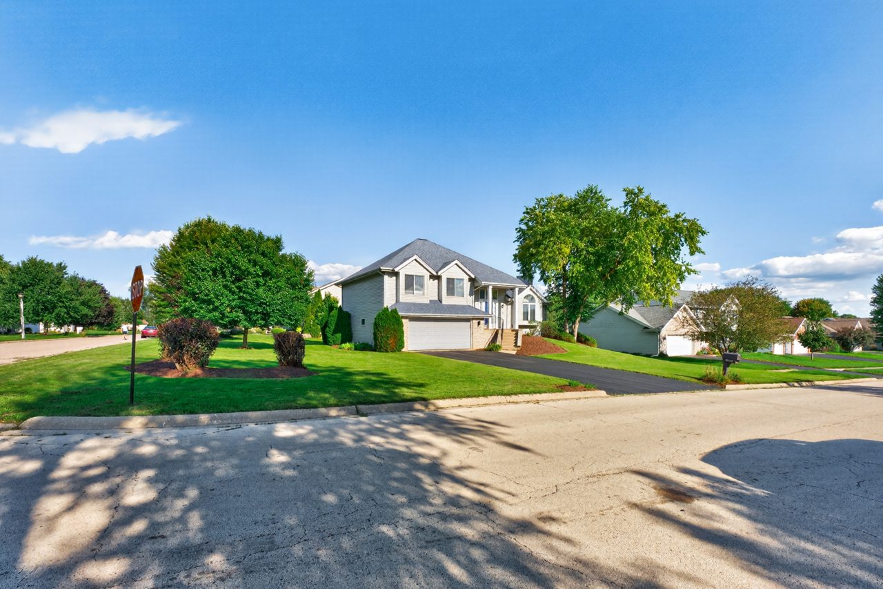 main property photo 3