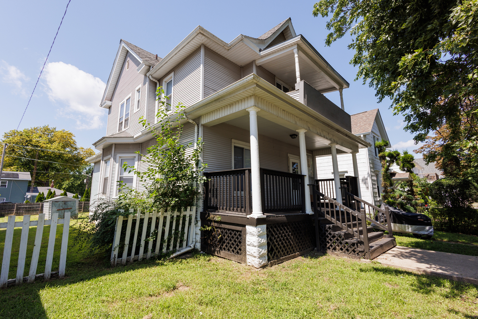 main property photo 49
